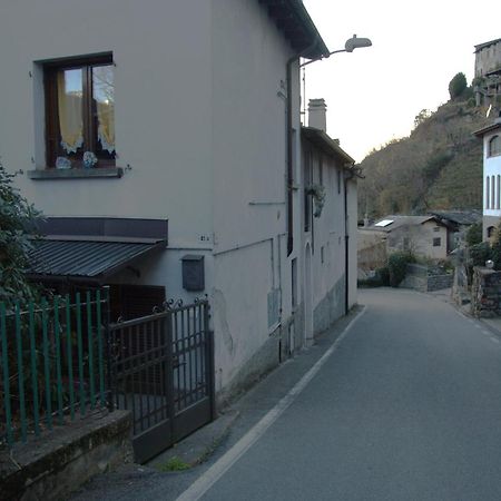 Typical Apartment In Valtellina Sondrio Exterior photo